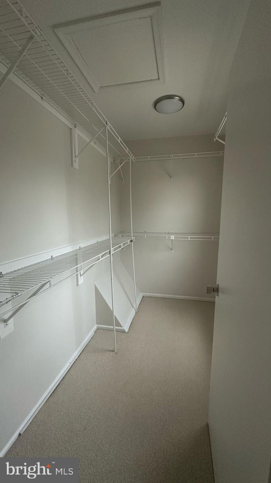 ROCKSHIRE - Residential