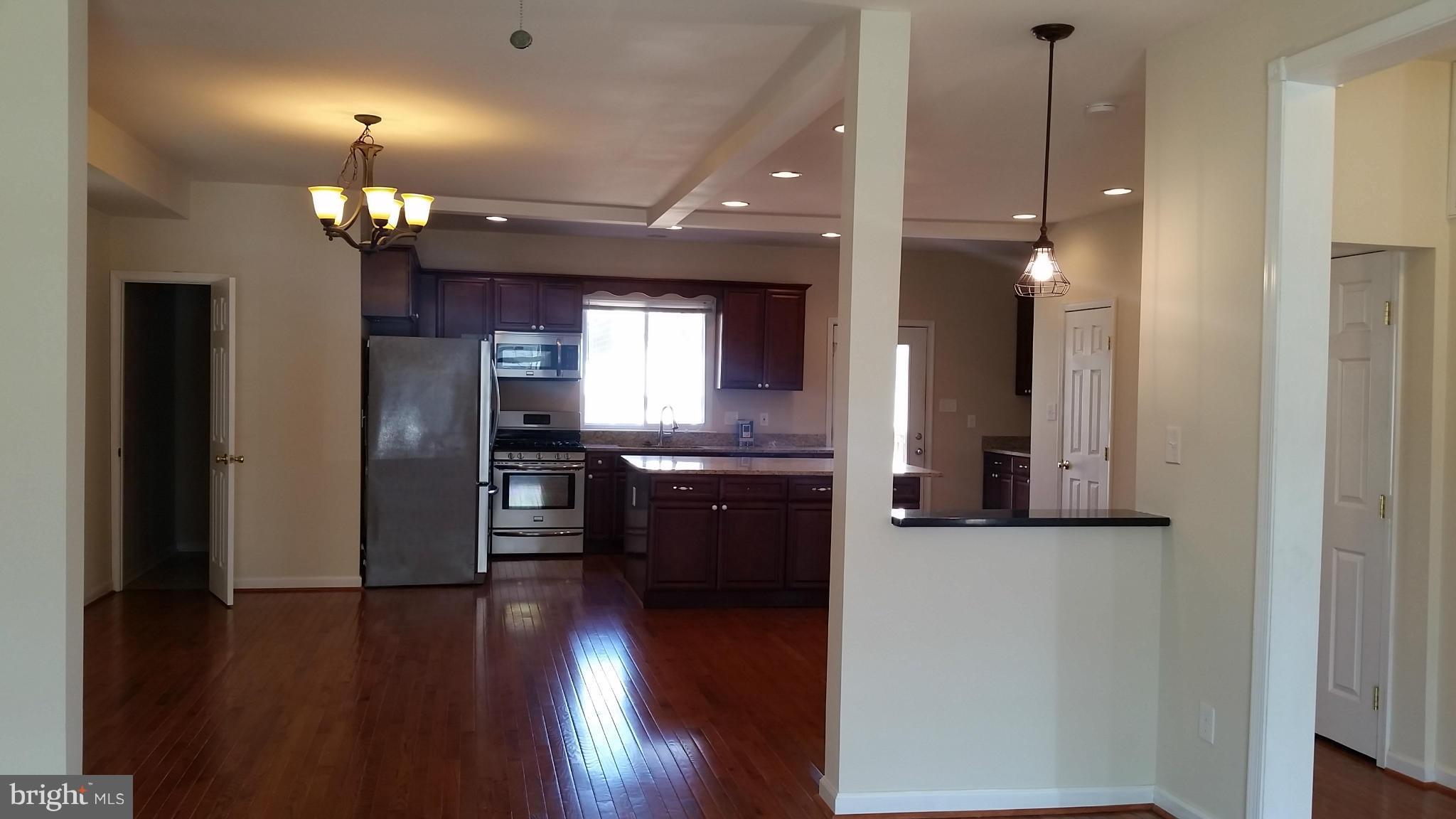 FREDERICKSBURG - Residential Lease