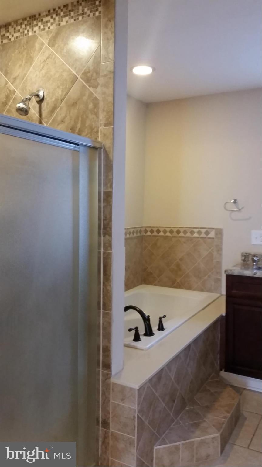 FREDERICKSBURG - Residential Lease