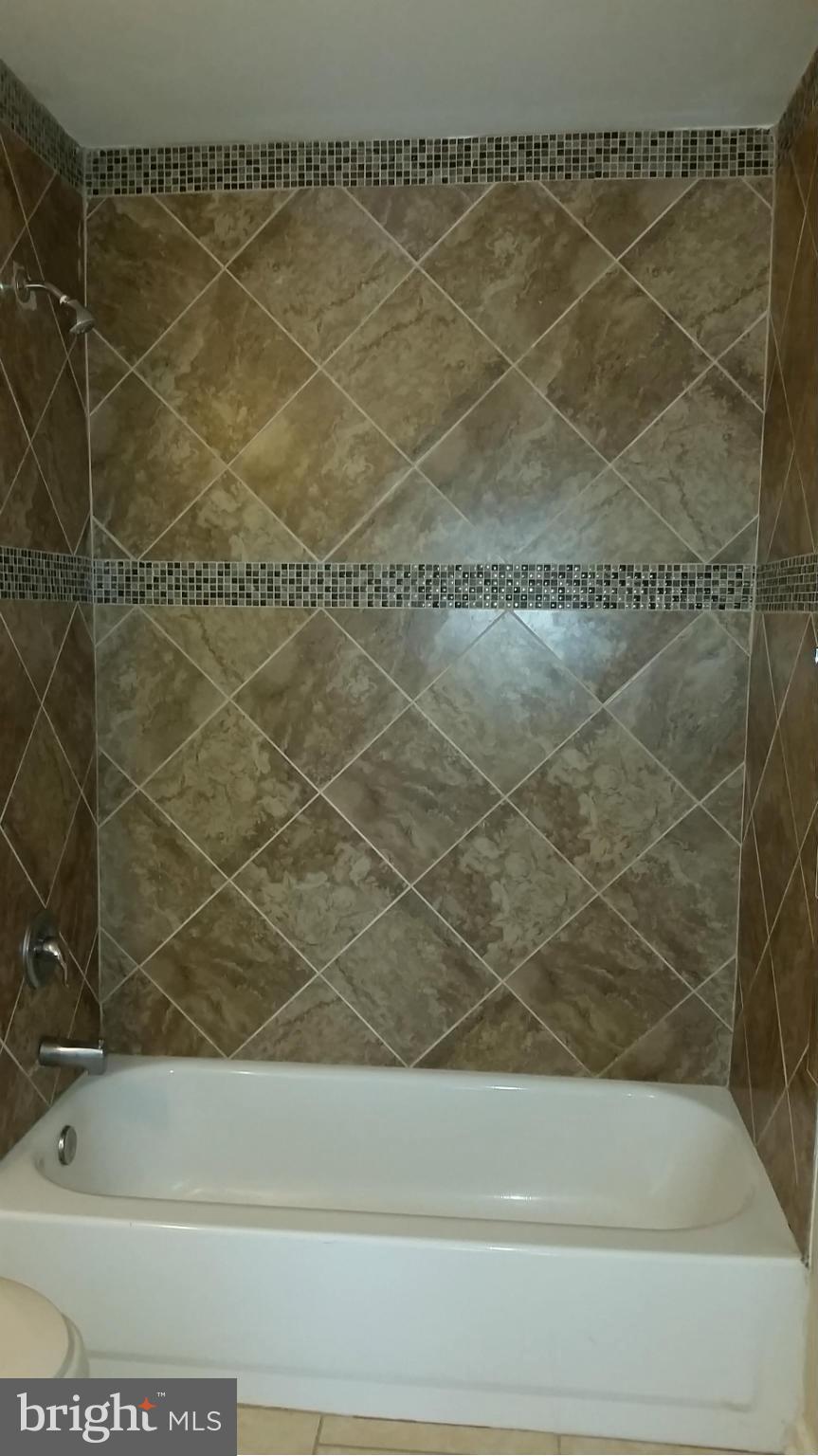 FREDERICKSBURG - Residential Lease