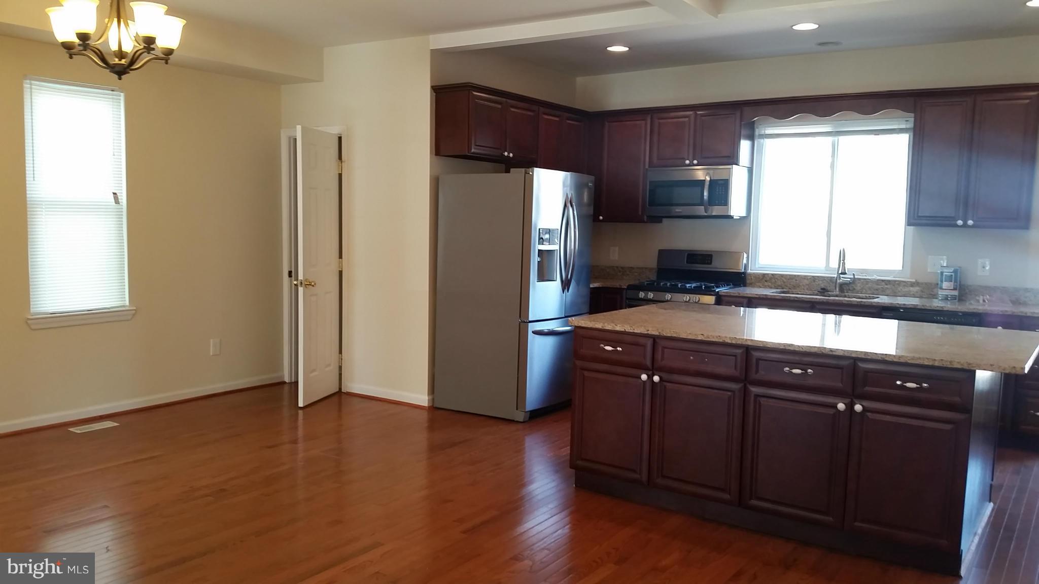 FREDERICKSBURG - Residential Lease