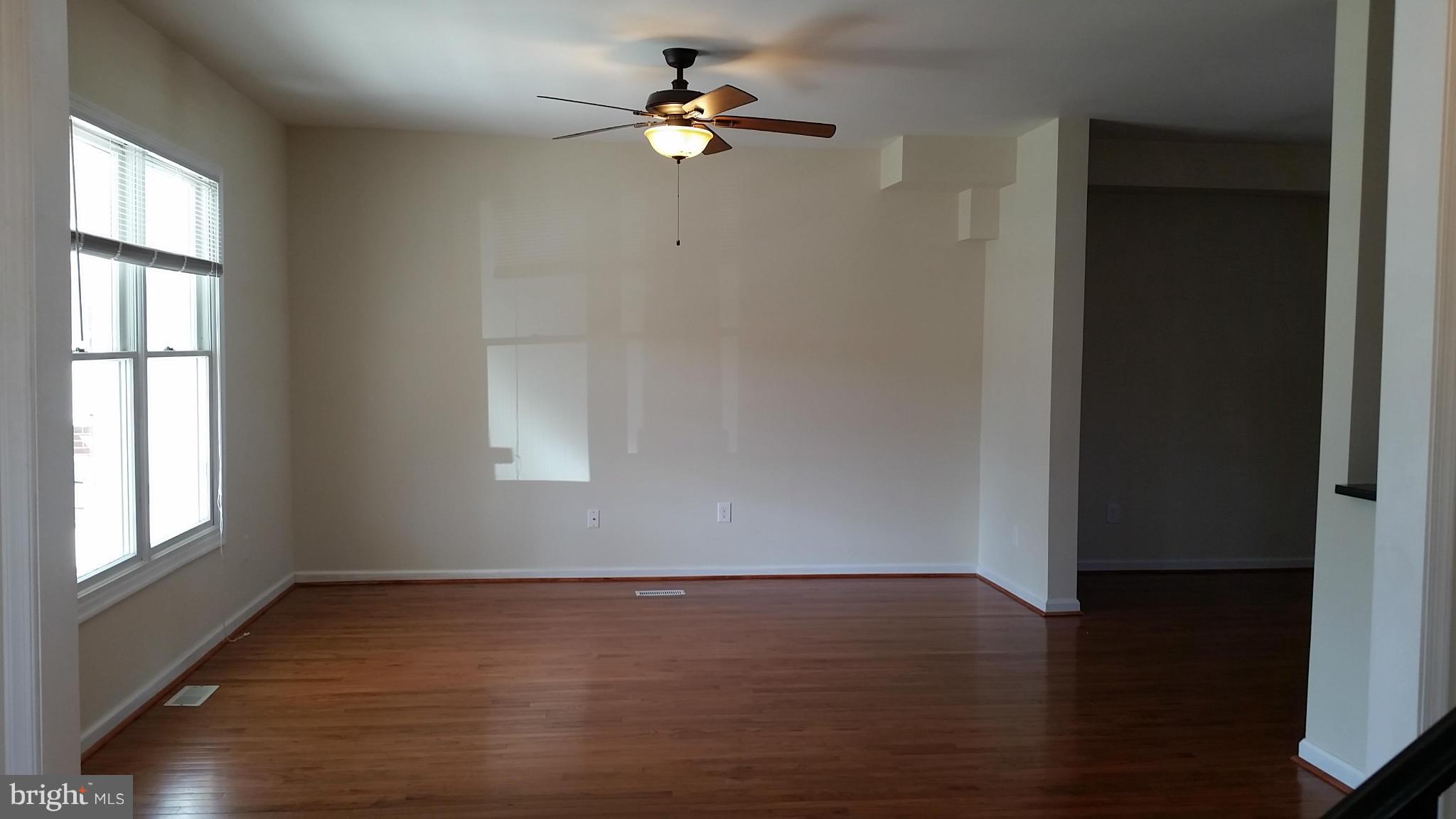 FREDERICKSBURG - Residential Lease