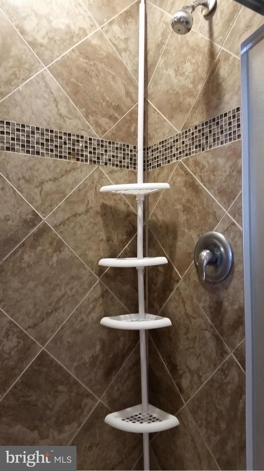 FREDERICKSBURG - Residential Lease