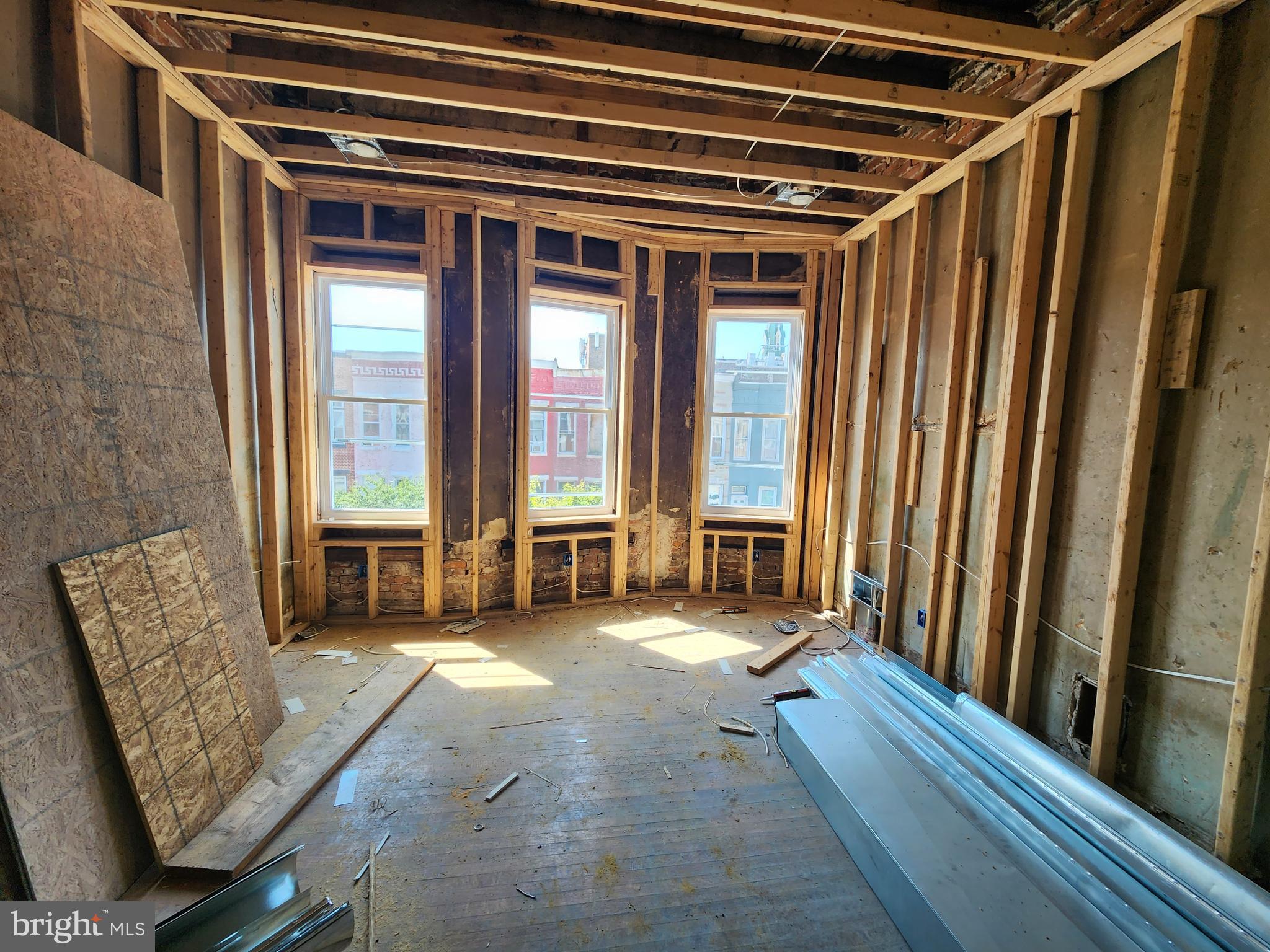 EAST BALTIMORE MIDWAY - Residential