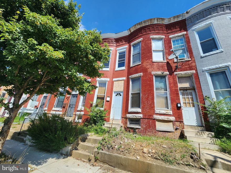 ONLINE AUCTION: Bidding begins 9/29 @ 10:00 AM. Bidding ends 10/3 @ 12:30 PM. List Price is Suggested Opening Bid. Deposit: $7,500. 10% Buyer's premium added to high bid.

This 2-story townhouse is situated in the East Baltimore Midway area, near Mund Park and Clifton Park. The property is located in an Economic Incentive Area. With convenient access to major traffic arteries like I-83 and E North Ave, transportation is easily accessible. The property is currently vacant and fully gutted.