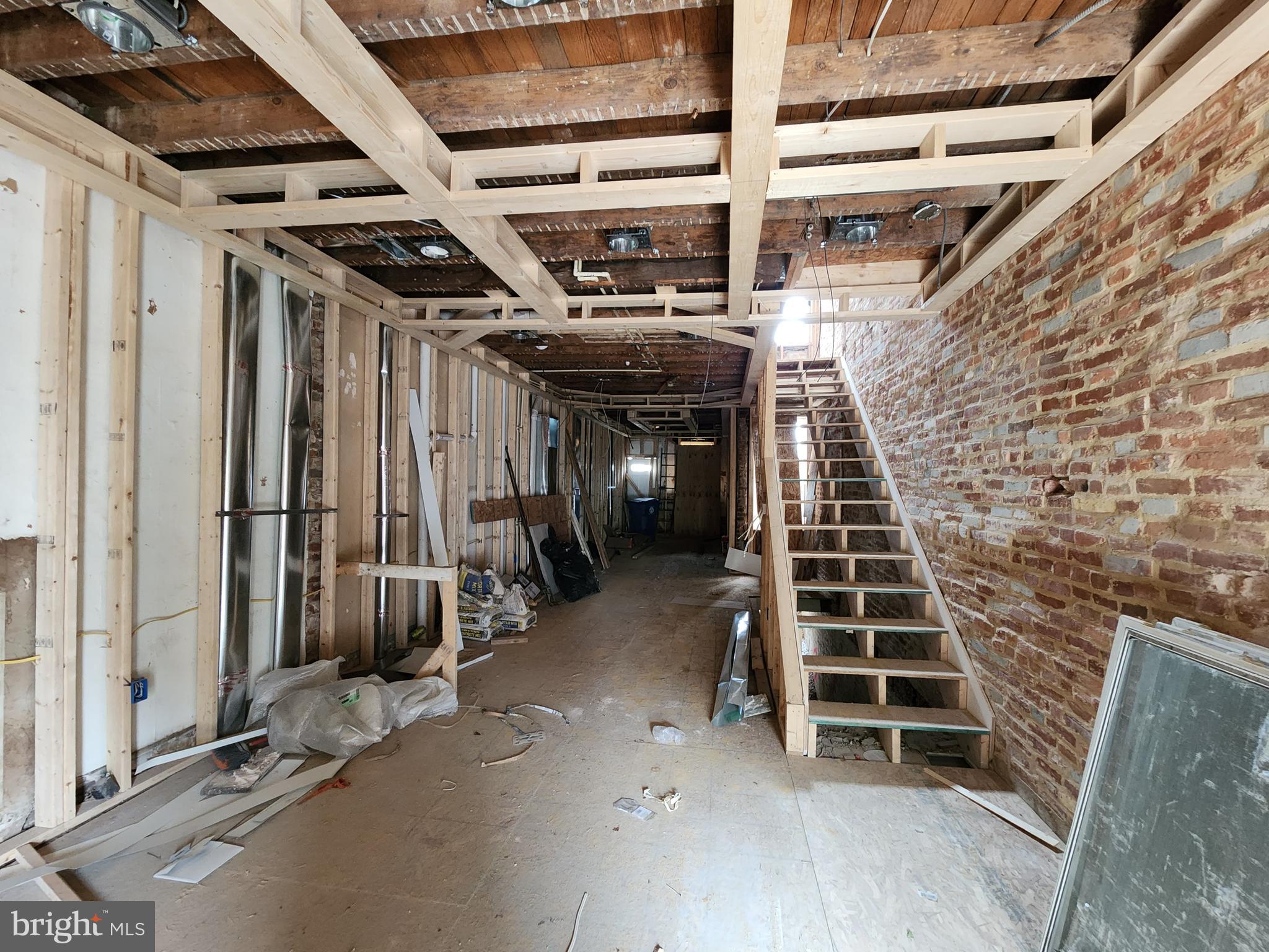 EAST BALTIMORE MIDWAY - Residential