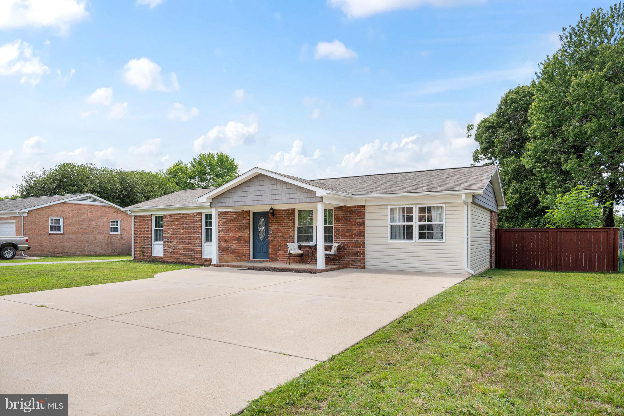 609 EDWARDS DRIVE