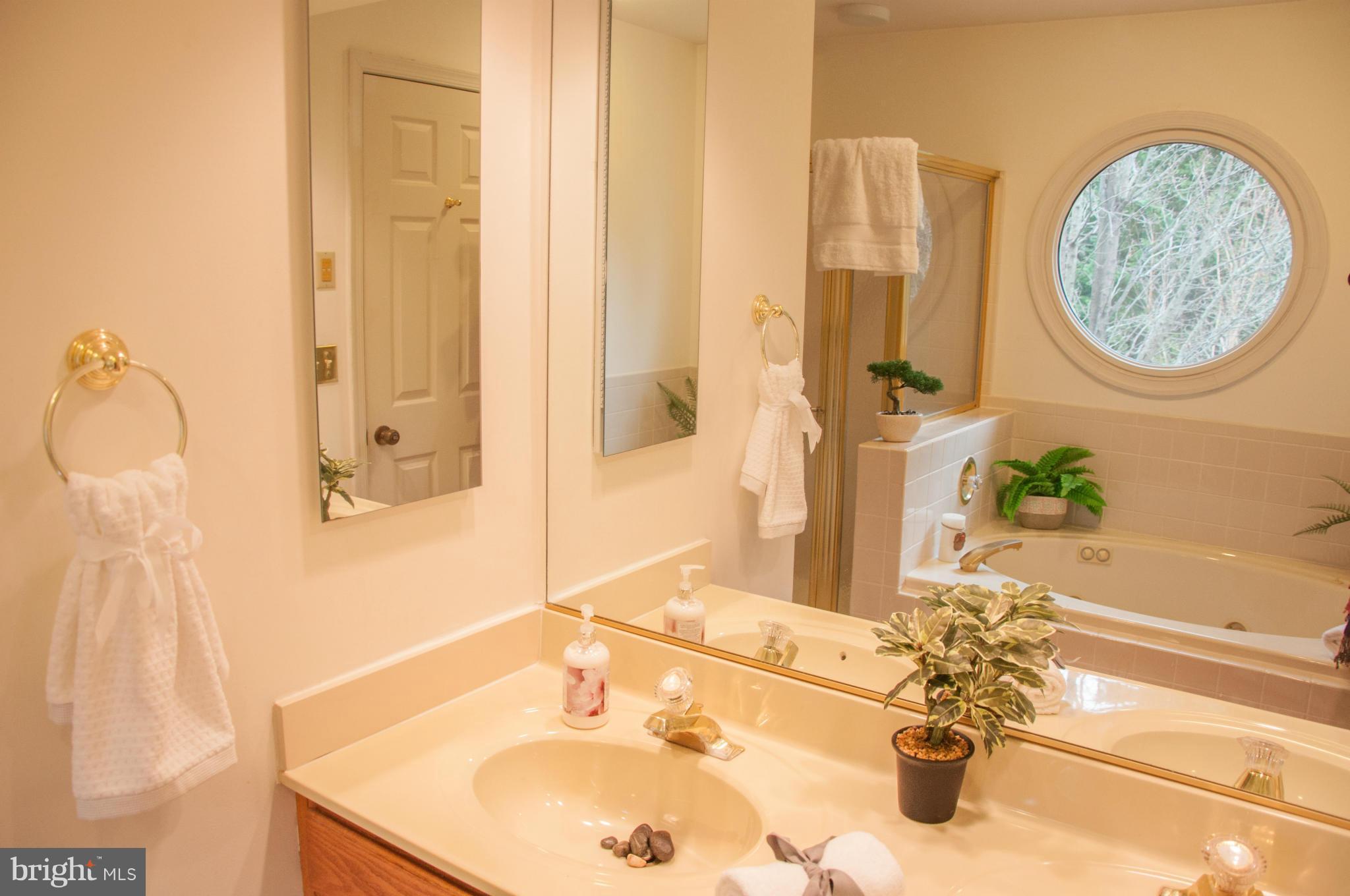 RIVA TRACE - Residential