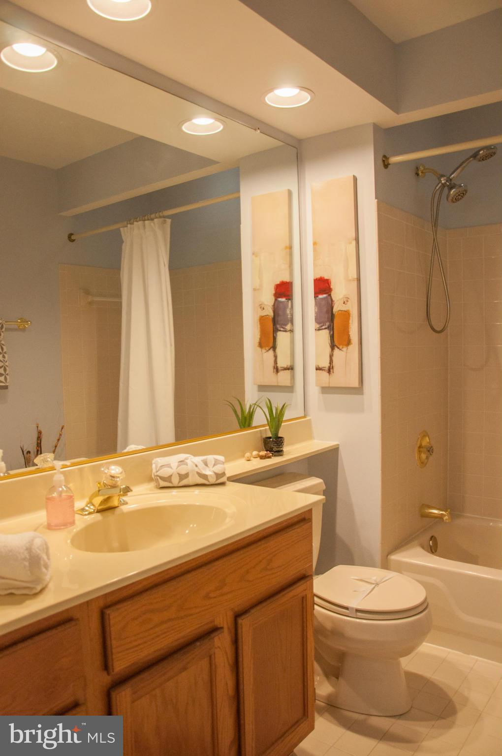 RIVA TRACE - Residential