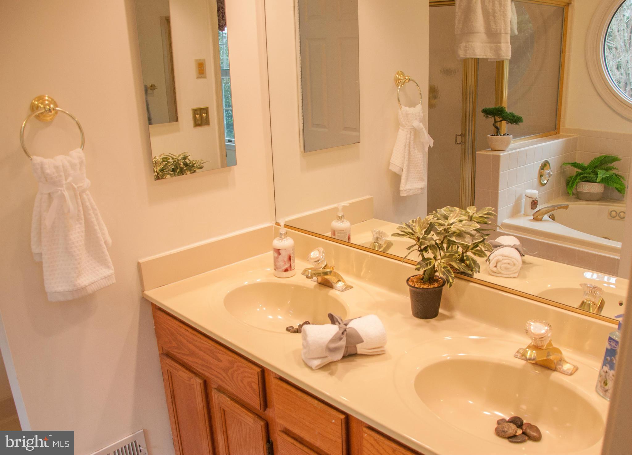 RIVA TRACE - Residential