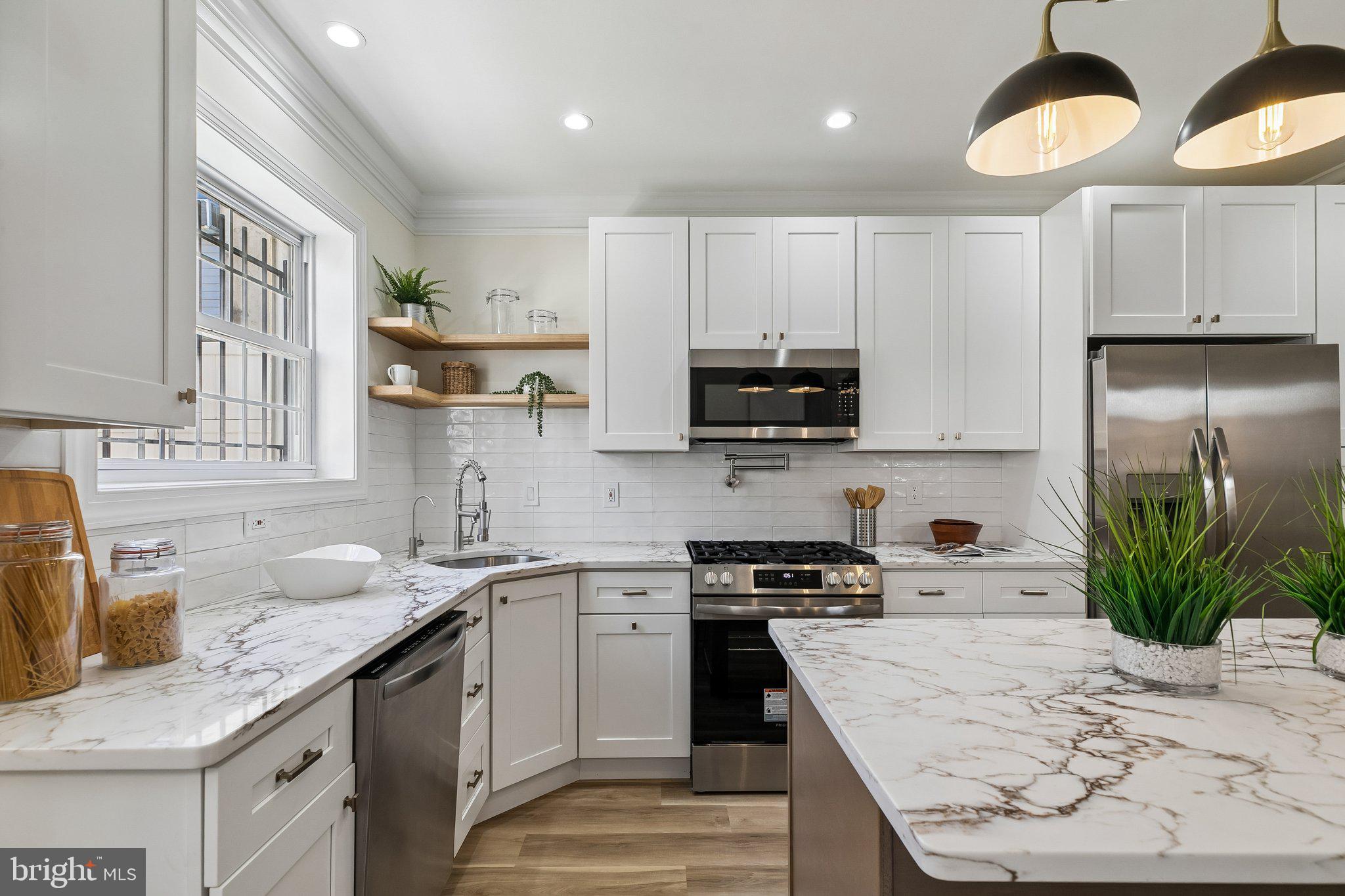 PASSYUNK SQUARE - Residential