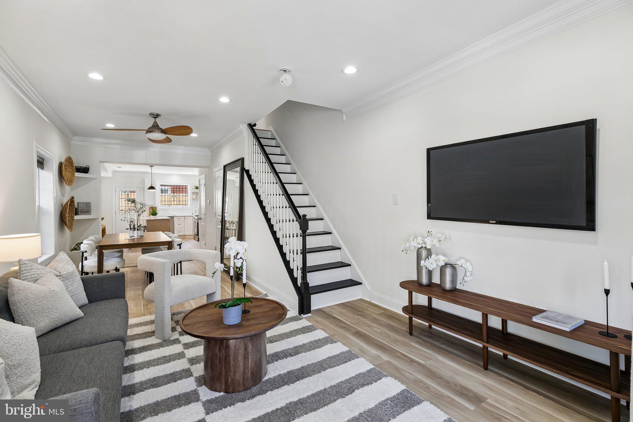 PASSYUNK SQUARE - Residential