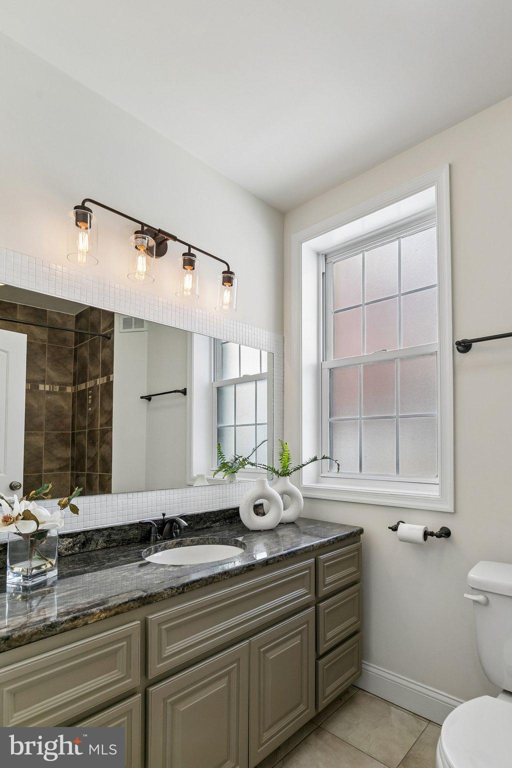 PASSYUNK SQUARE - Residential