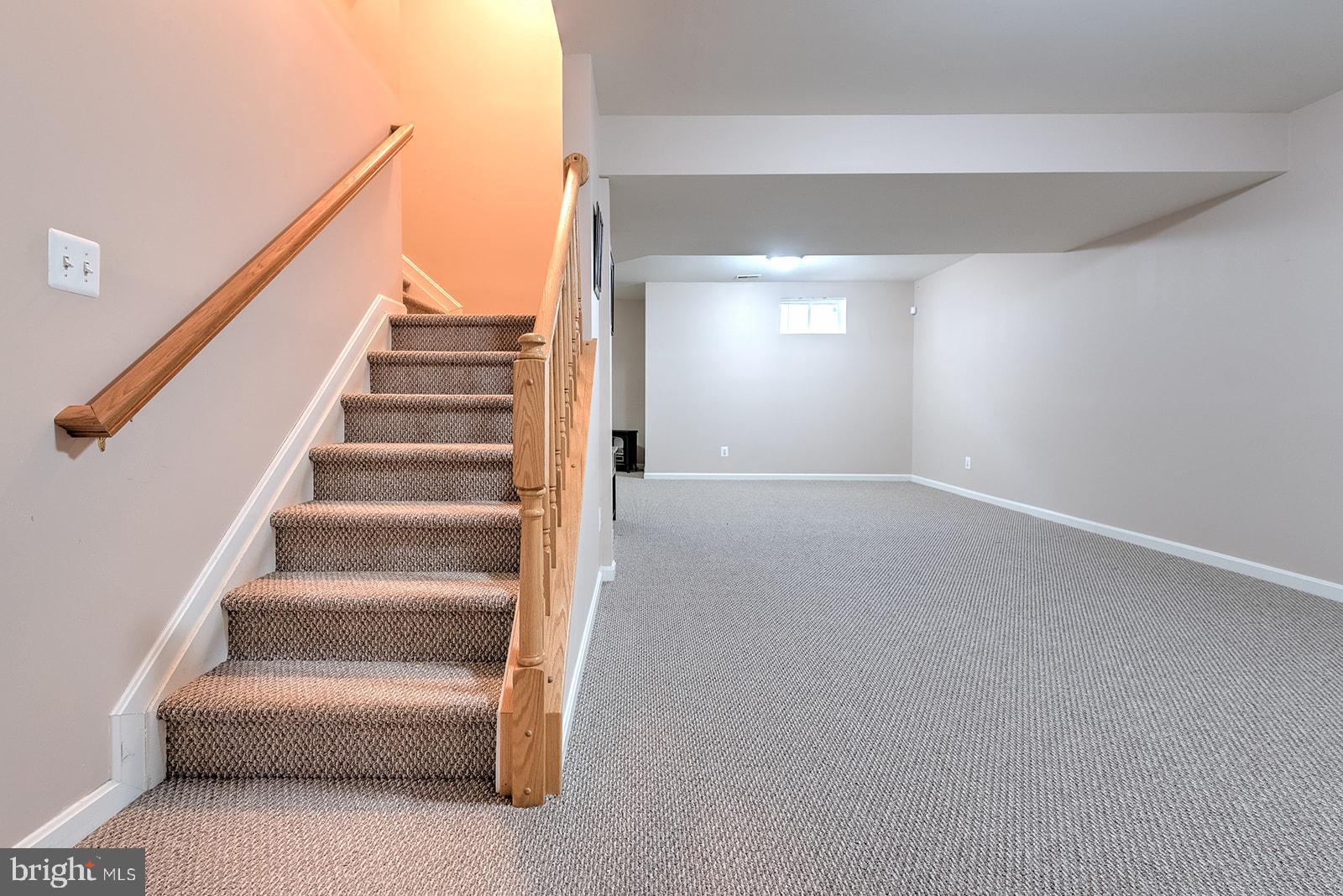 MONMOUTH MEADOWS - Residential