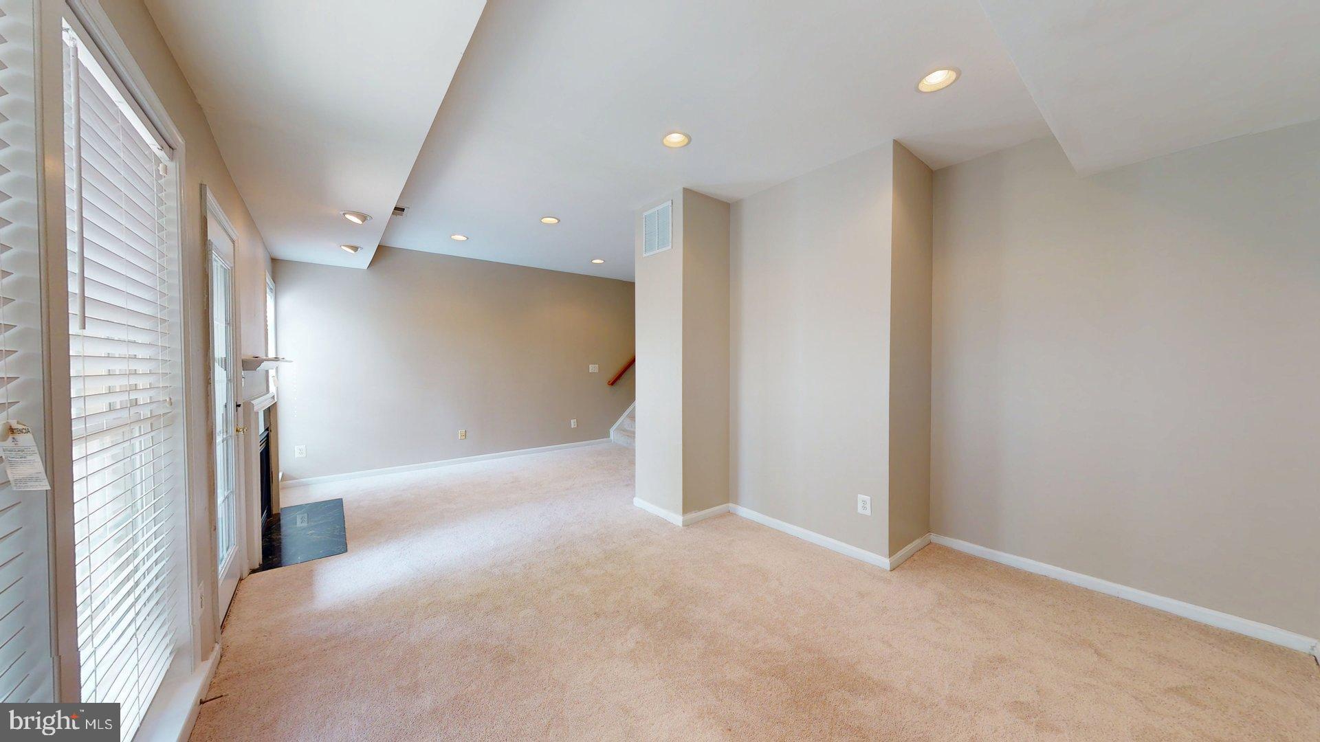 STONE RIDGE NORTH - Residential Lease