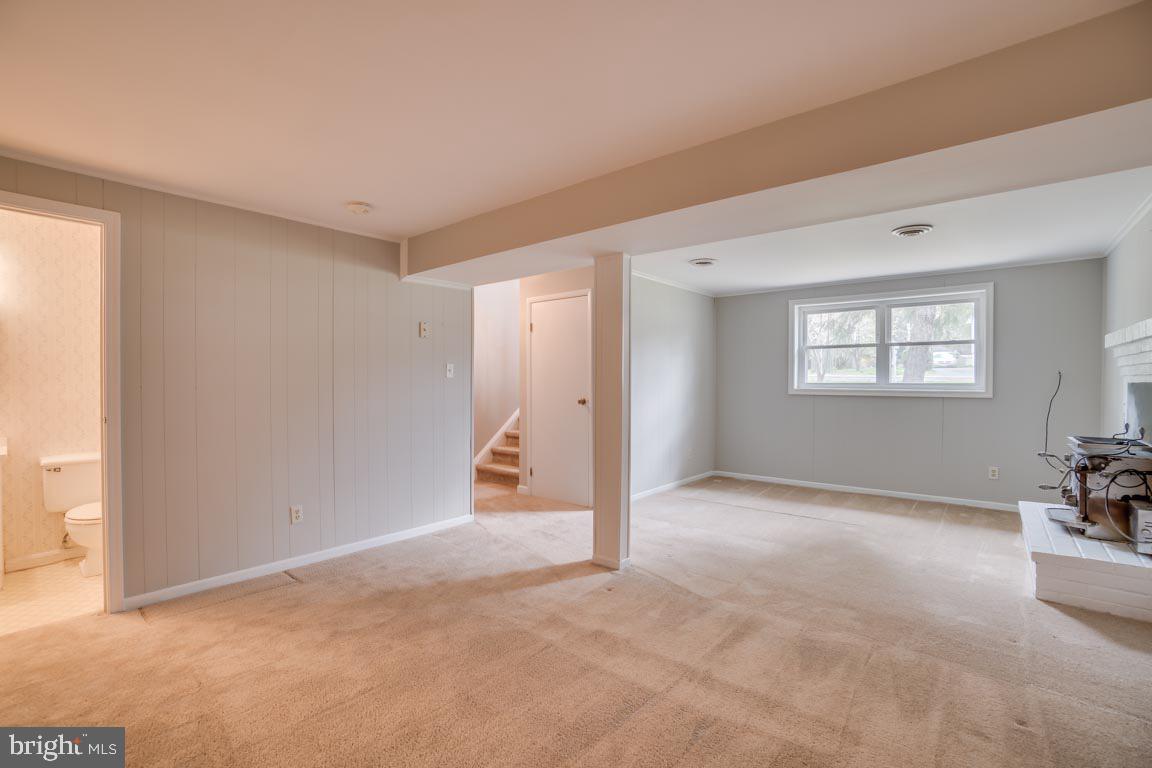 MEADOWLARK - Residential