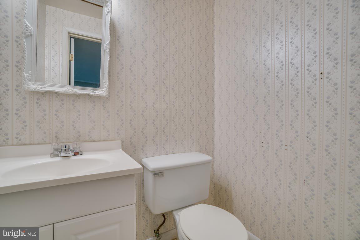 MEADOWLARK - Residential