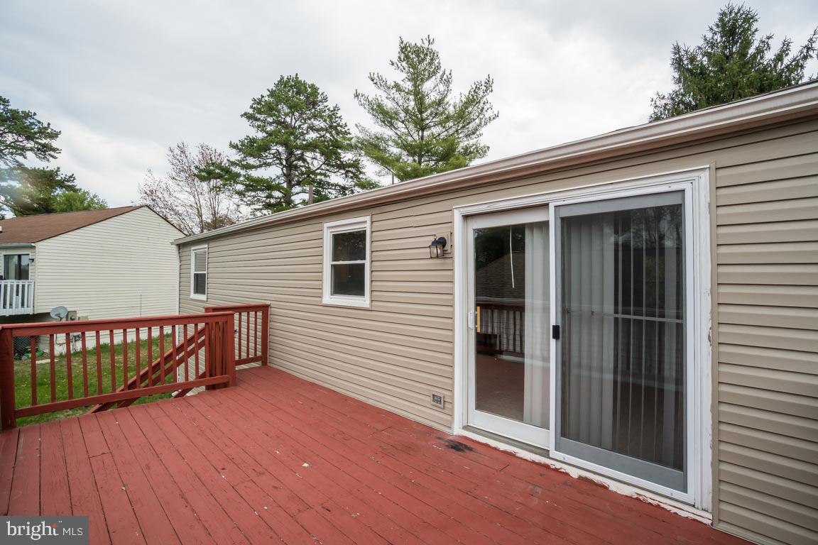 MEADOWLARK - Residential