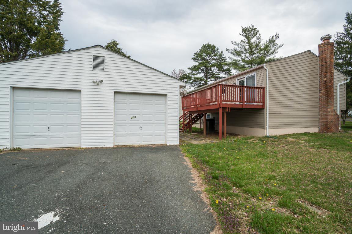 MEADOWLARK - Residential