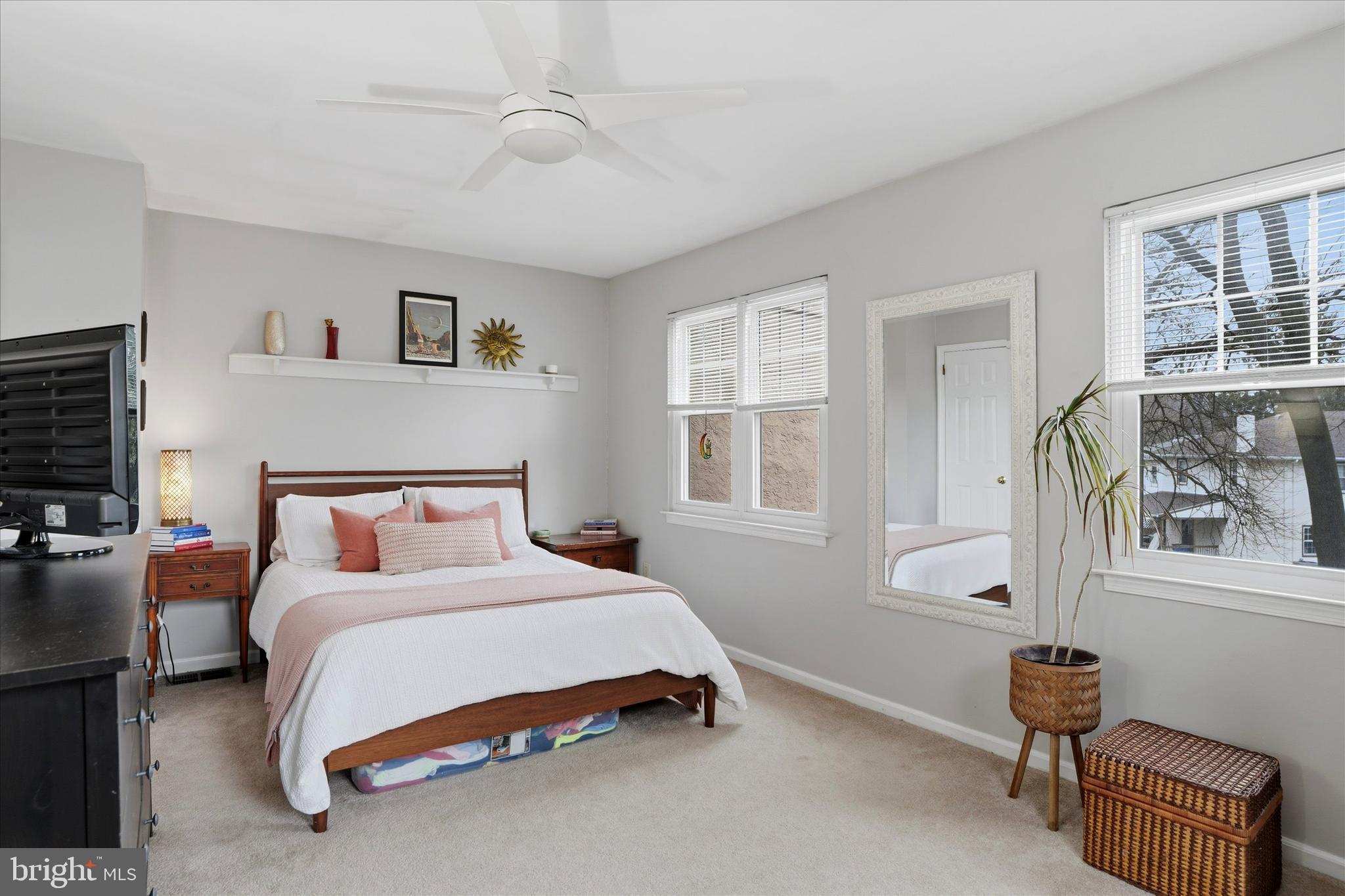 EAGLE CROSSING - Residential