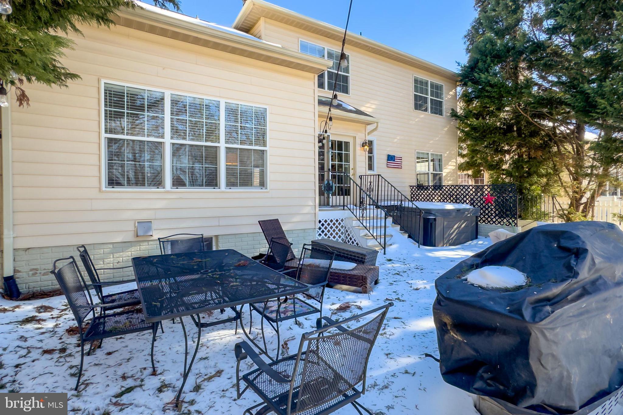 BELMONT COUNTRY CLUB - Residential