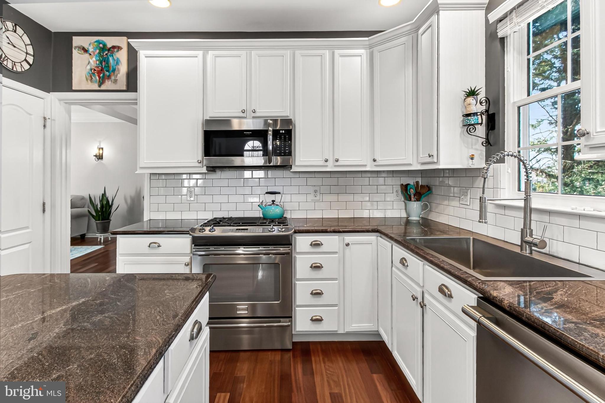 BELMONT COUNTRY CLUB - Residential