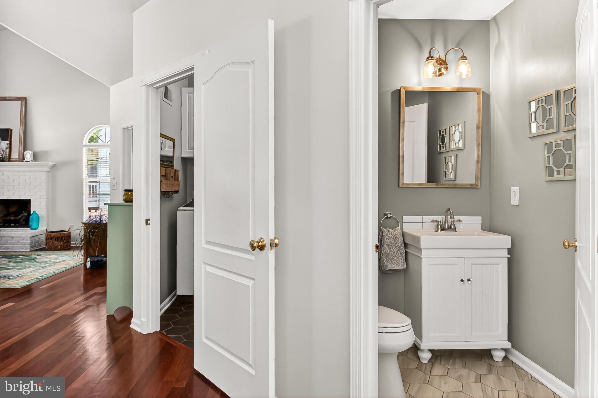 BELMONT COUNTRY CLUB - Residential