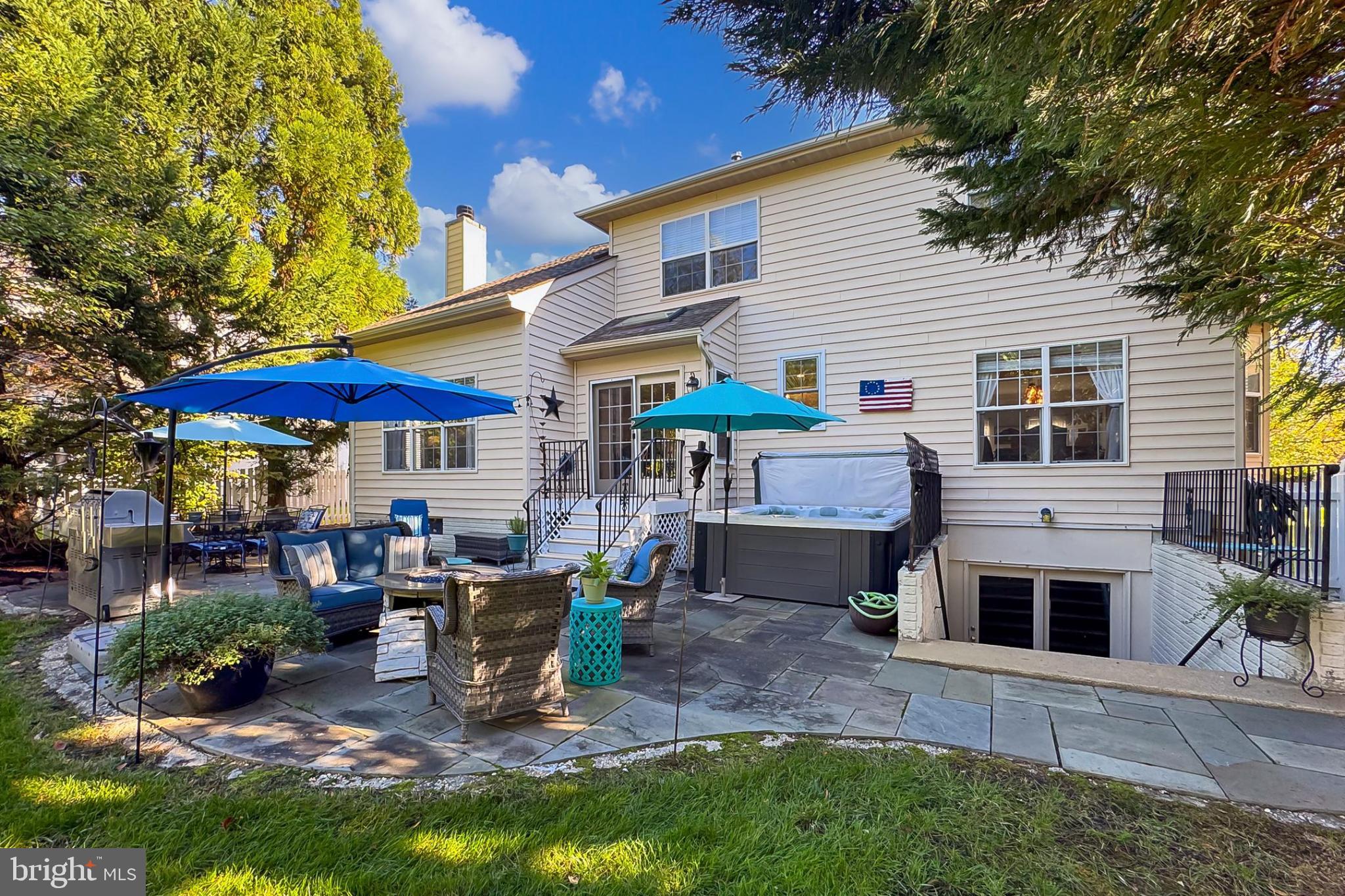 BELMONT COUNTRY CLUB - Residential