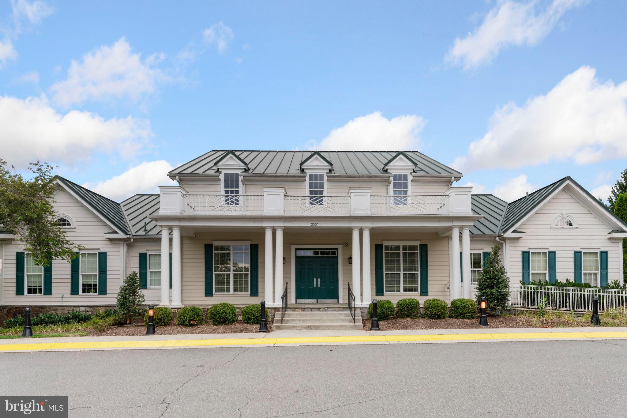 BELMONT COUNTRY CLUB - Residential