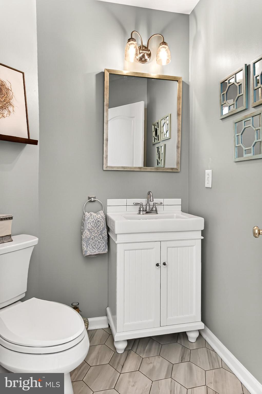 BELMONT COUNTRY CLUB - Residential