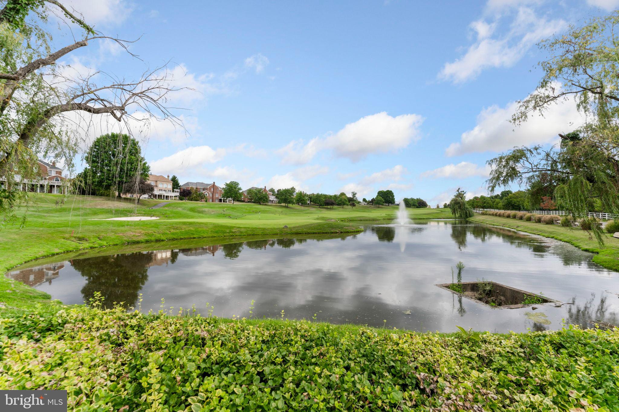 BELMONT COUNTRY CLUB - Residential