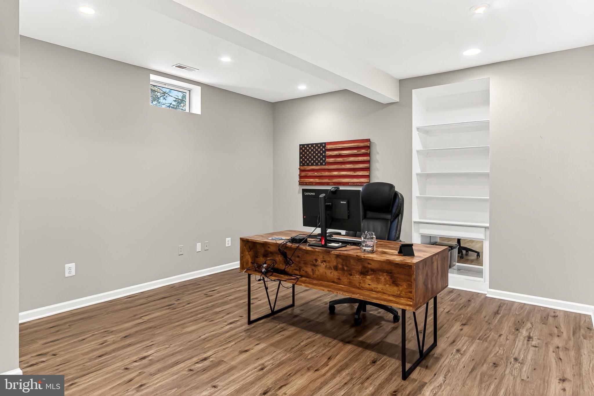 BELMONT COUNTRY CLUB - Residential