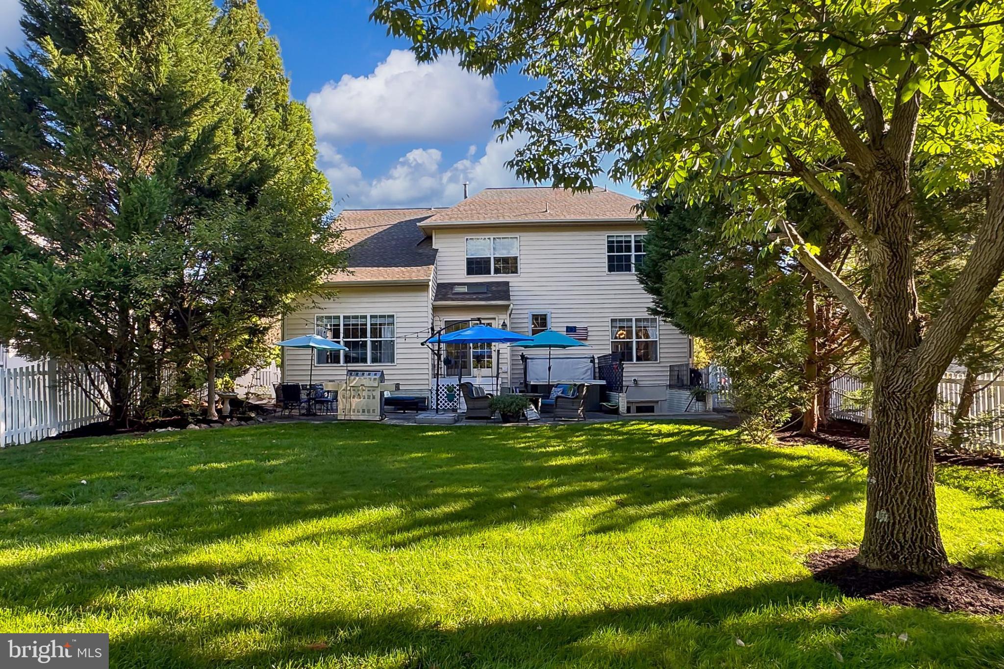 BELMONT COUNTRY CLUB - Residential