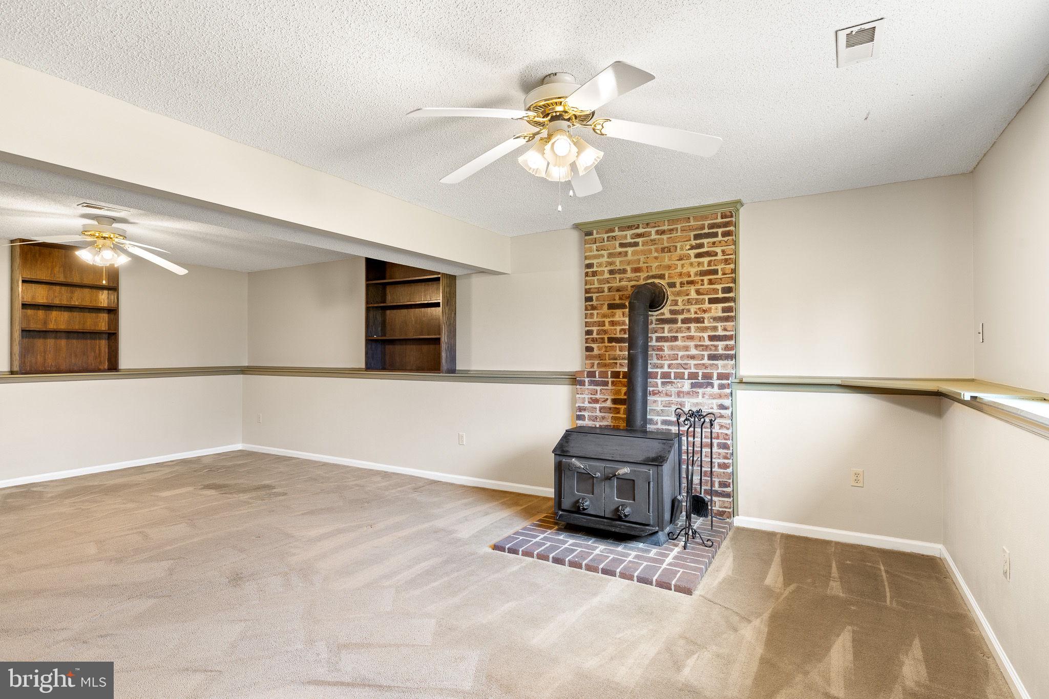 TIMBER HEIGHTS - Residential