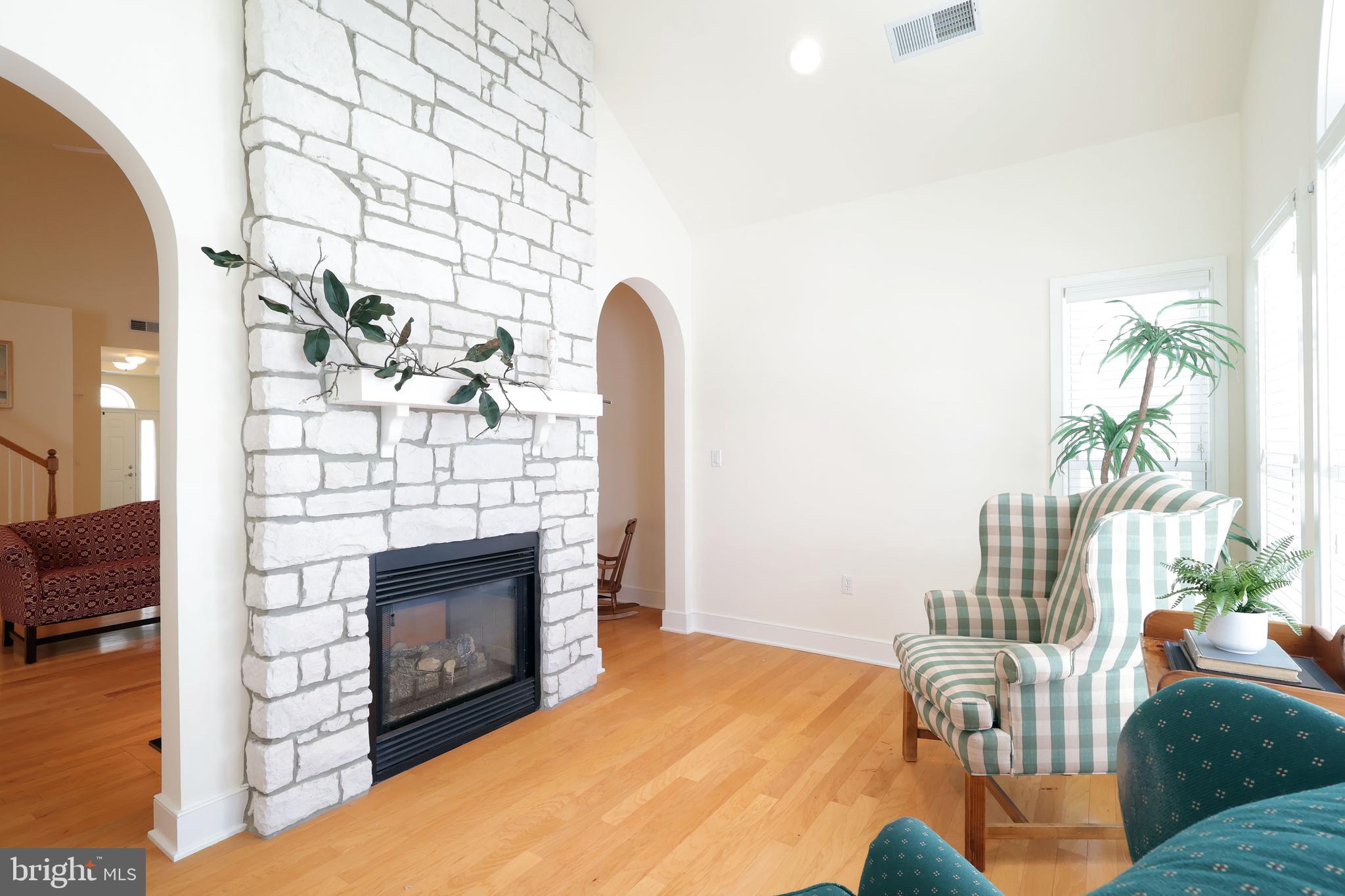 COBBLE CREEK - Residential