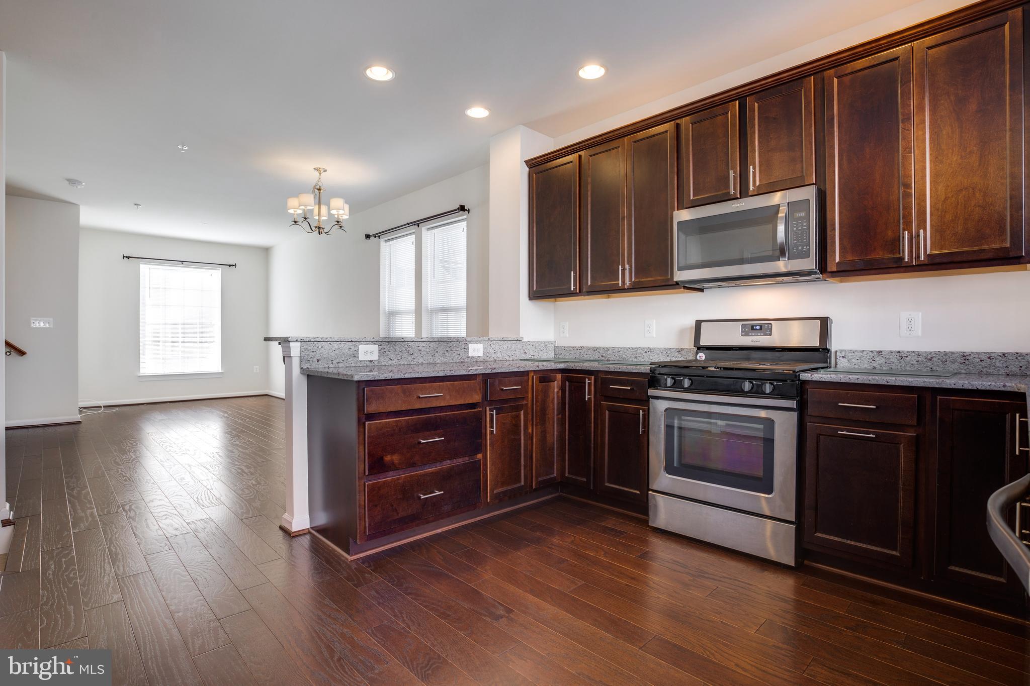 FALLS GROVE - Residential Lease