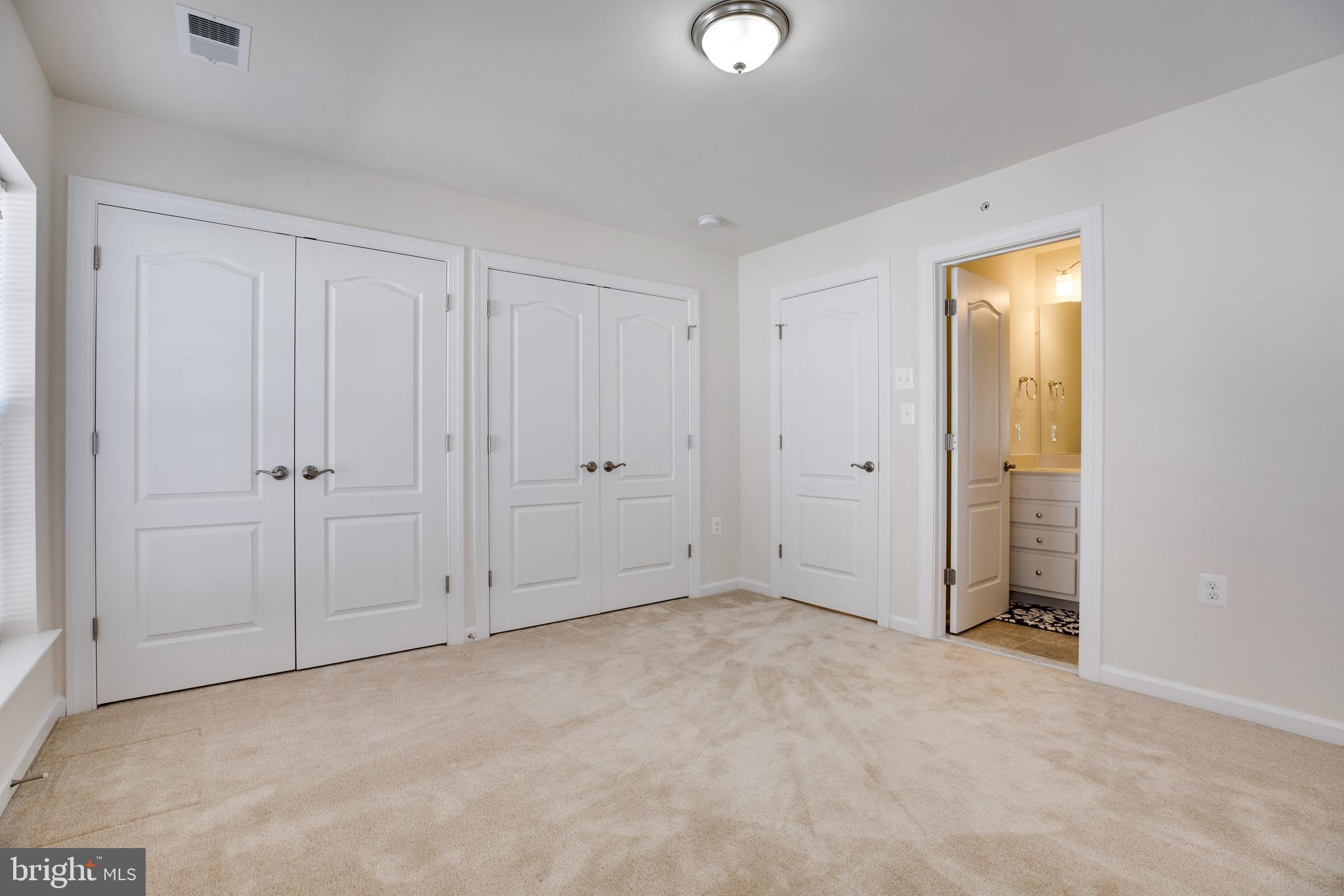 FALLS GROVE - Residential Lease