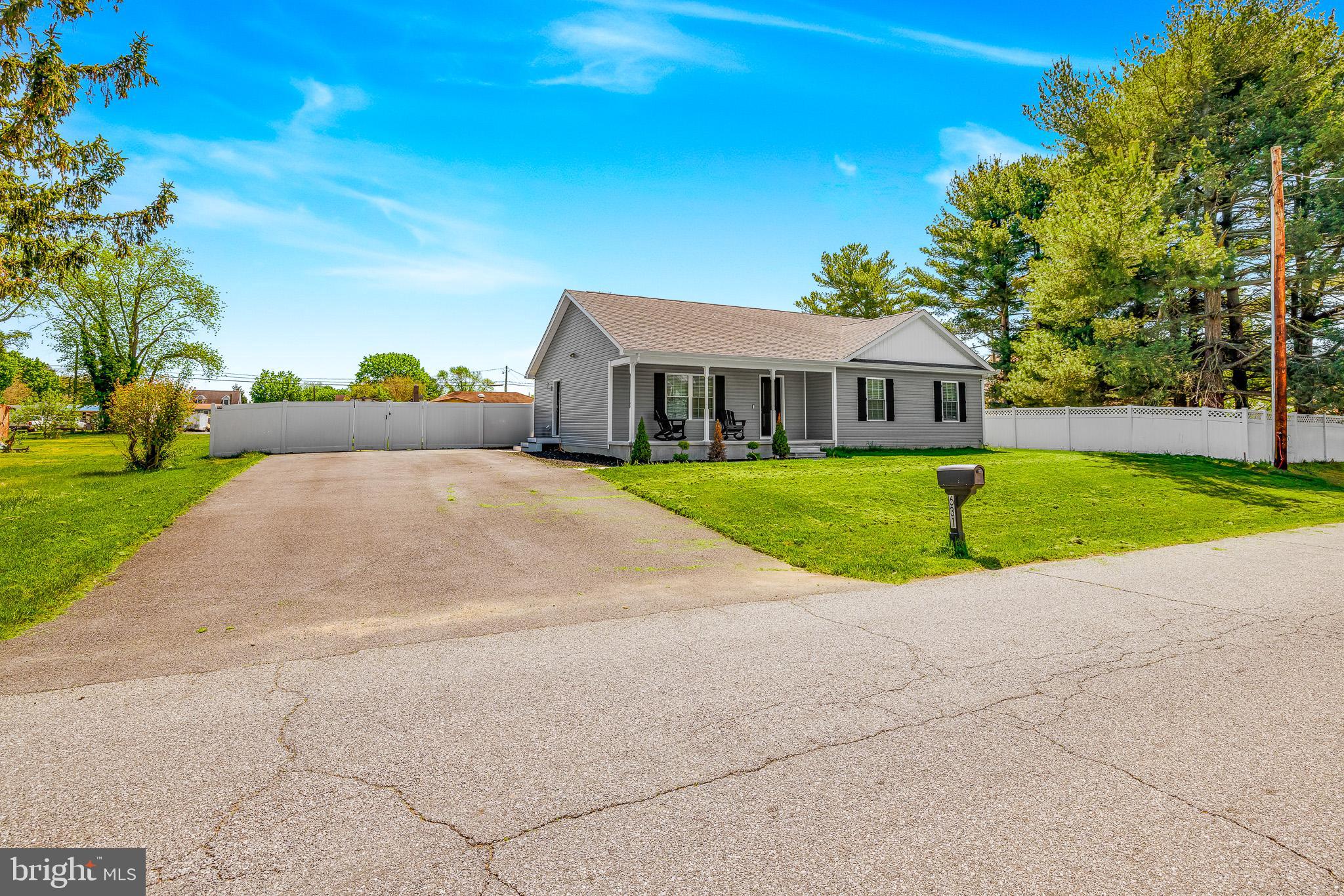 631 W MOUNT VERNON STREET