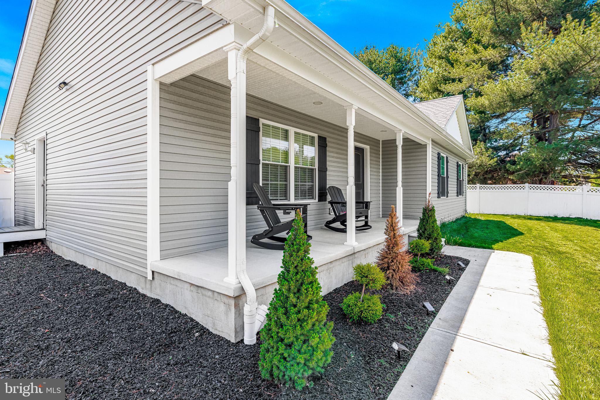 631 W MOUNT VERNON STREET