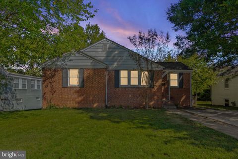 2716 SCHOOL STREET ALEXANDRIA VA 22303
