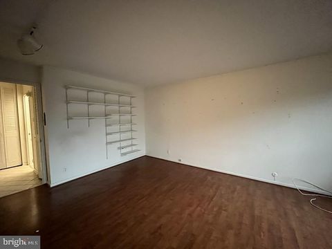 Tiny photo for 1001 City Avenue #E-404, WYNNEWOOD, PA 19096 (MLS # PAMC2168930)