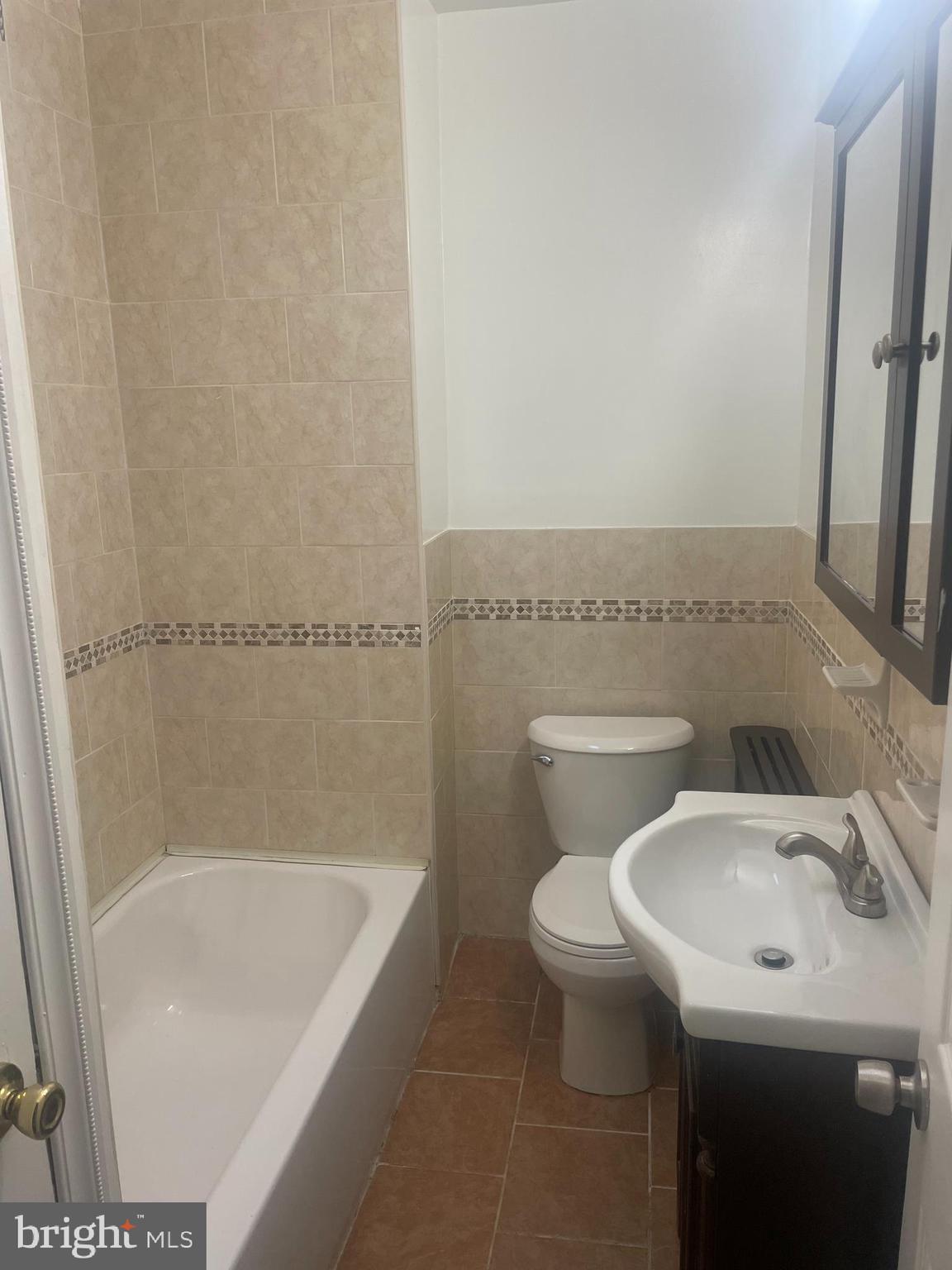 PORT RICHMOND - Residential