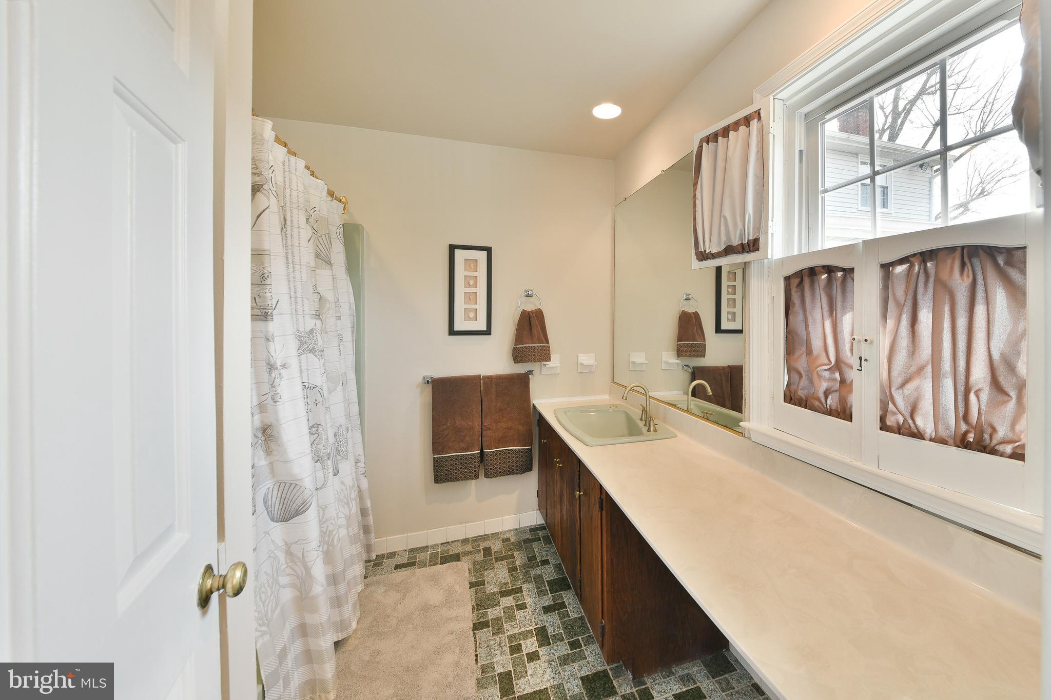 BRIDGETOWN - Residential