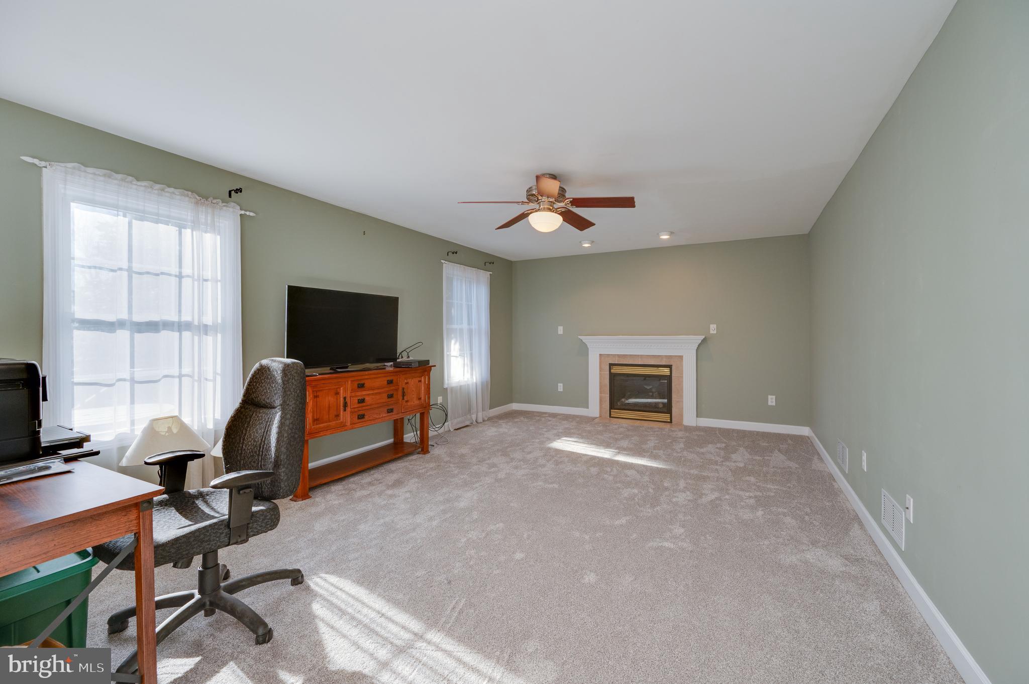 REESER HEIGHTS - Residential