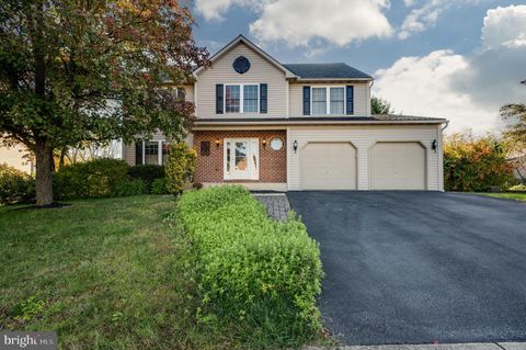 1215 FOX ROAD LEESPORT PA 19533