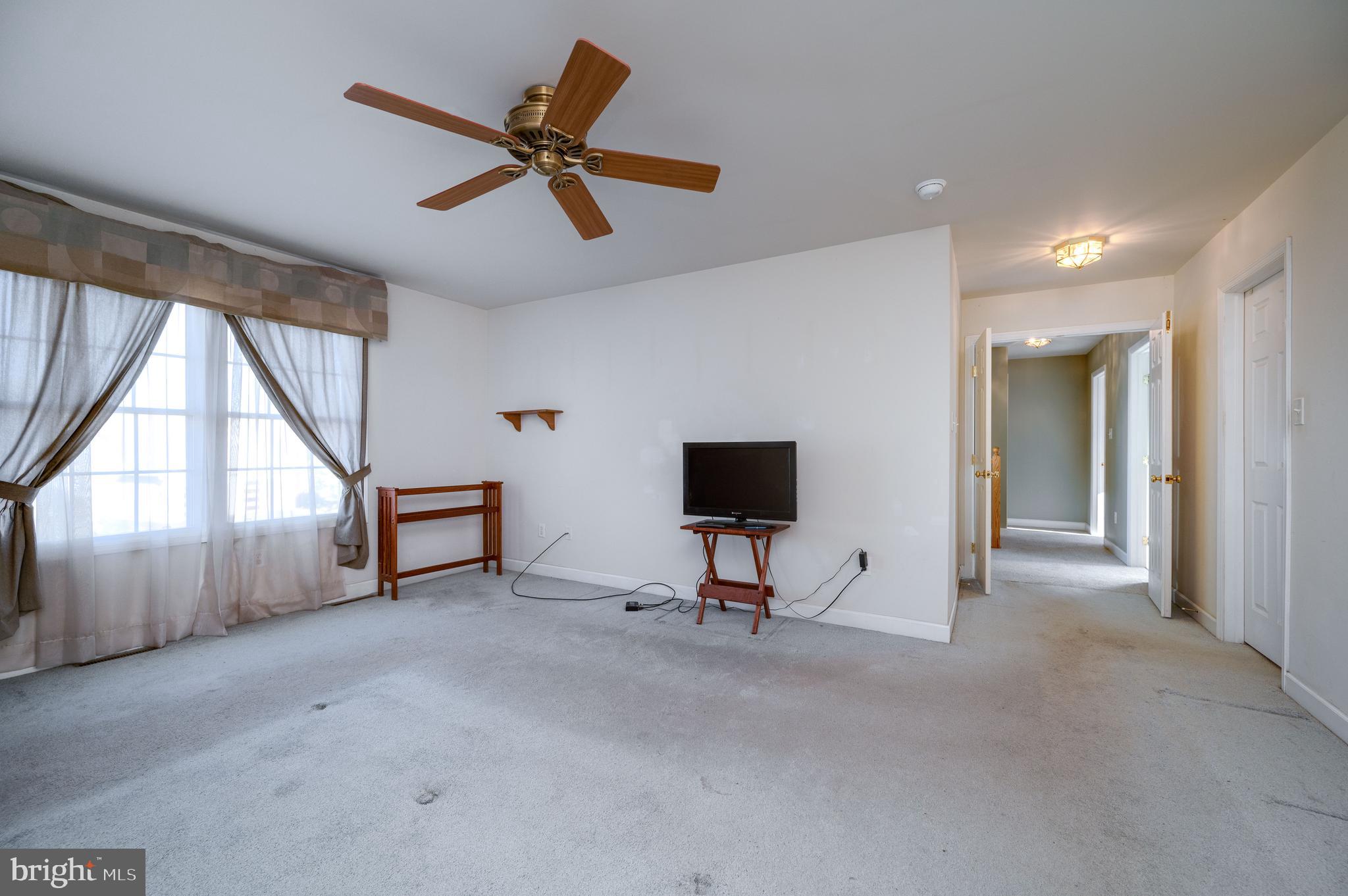 REESER HEIGHTS - Residential