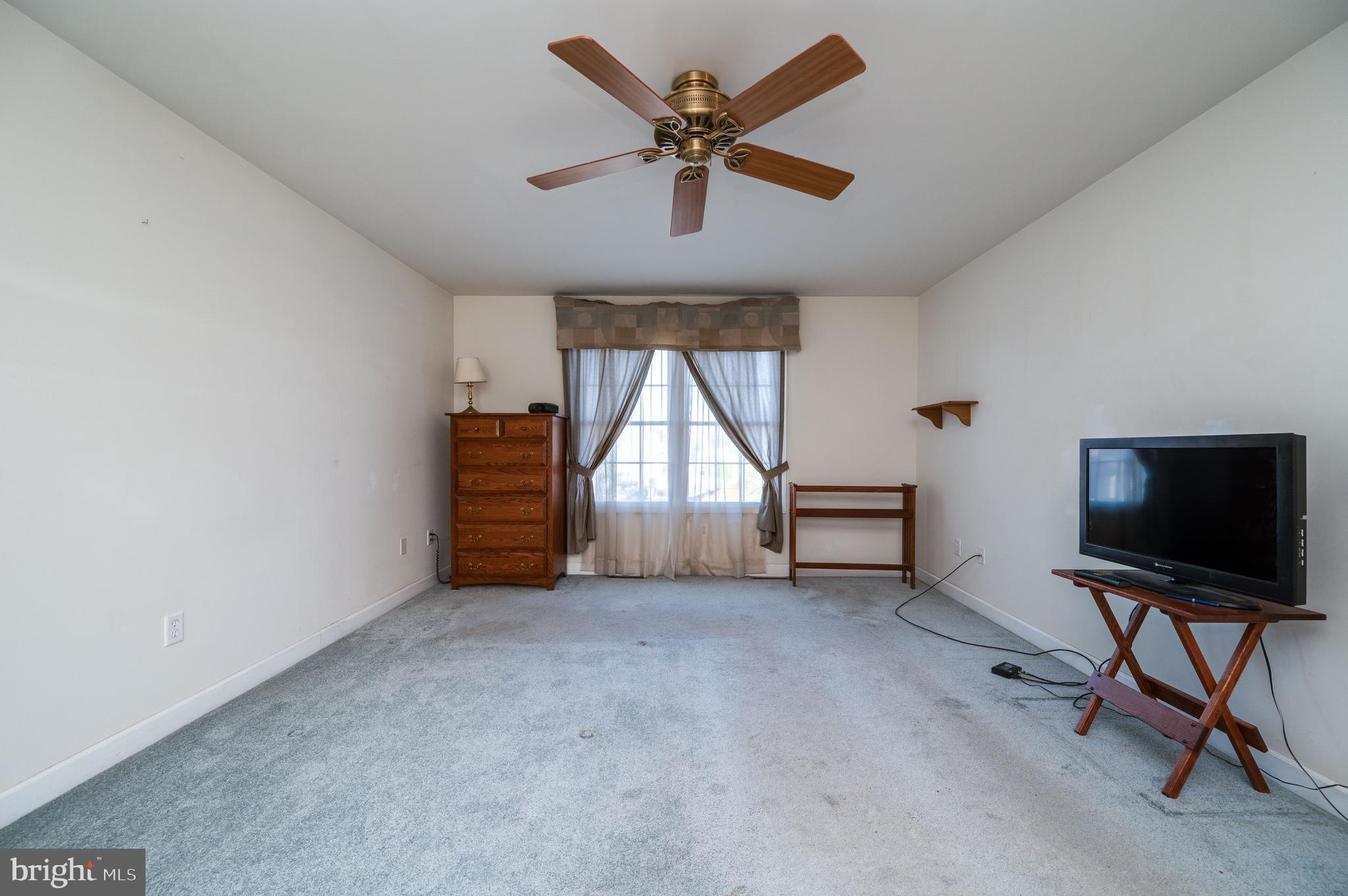 REESER HEIGHTS - Residential