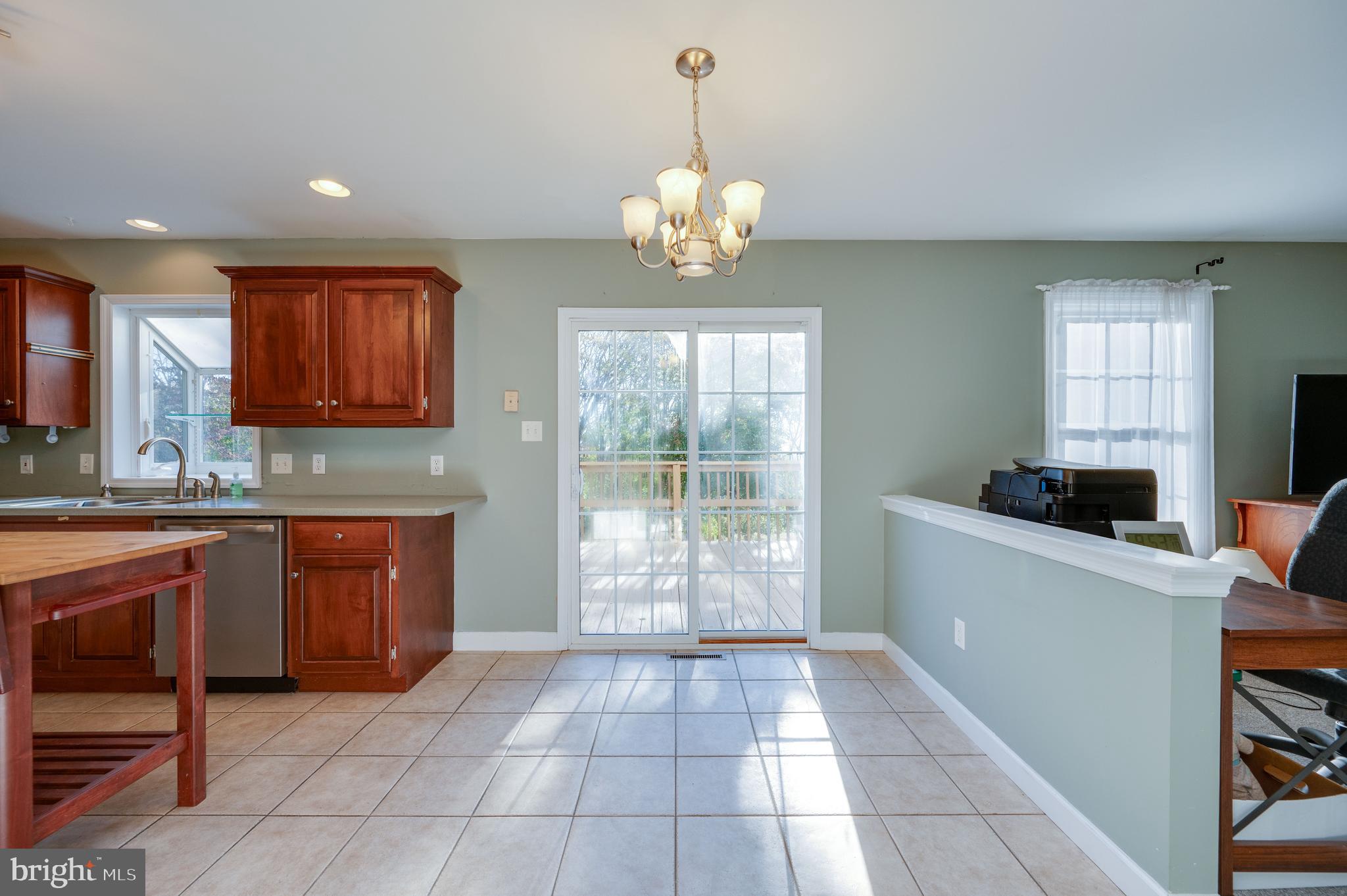 REESER HEIGHTS - Residential