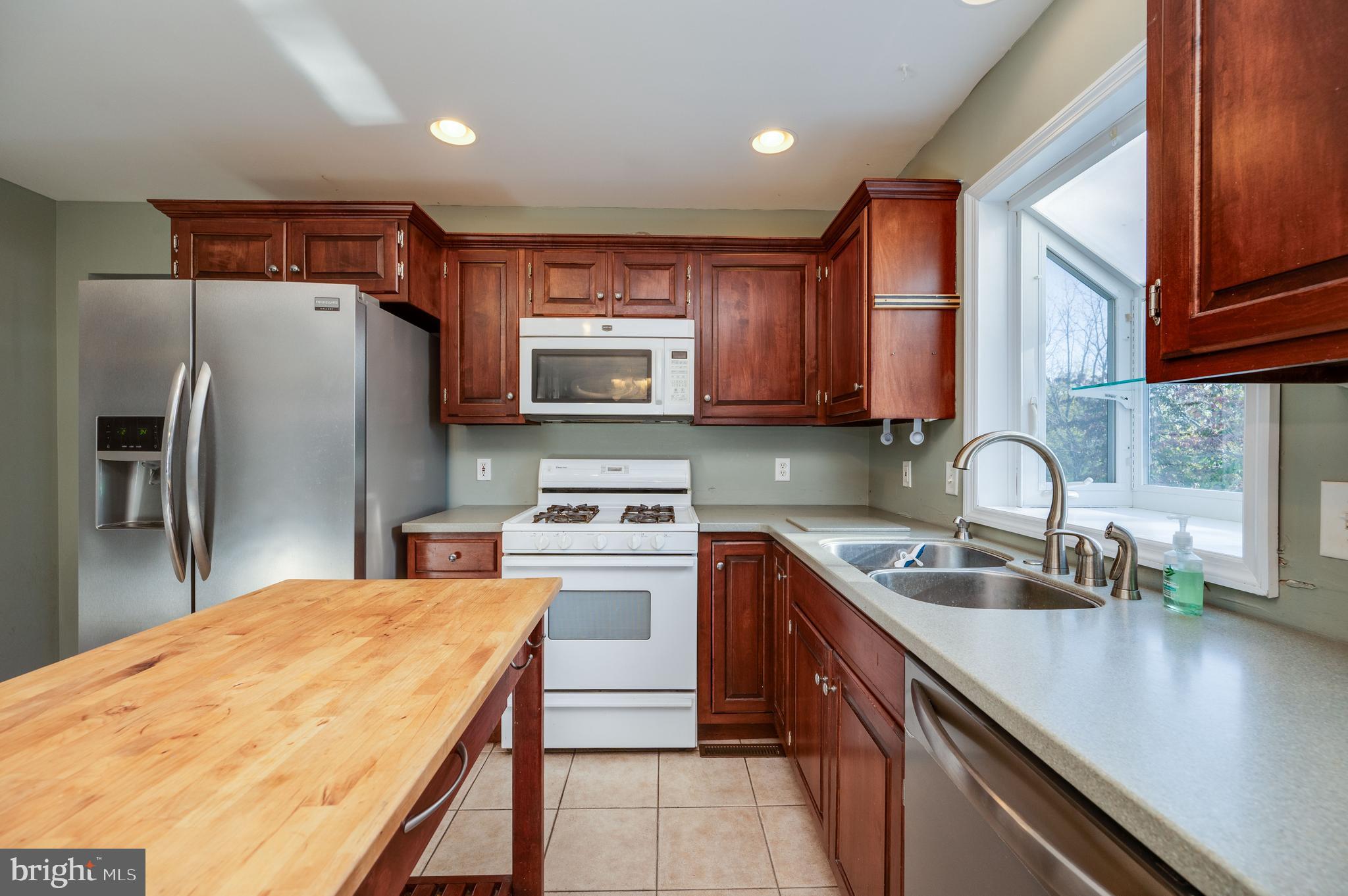 REESER HEIGHTS - Residential