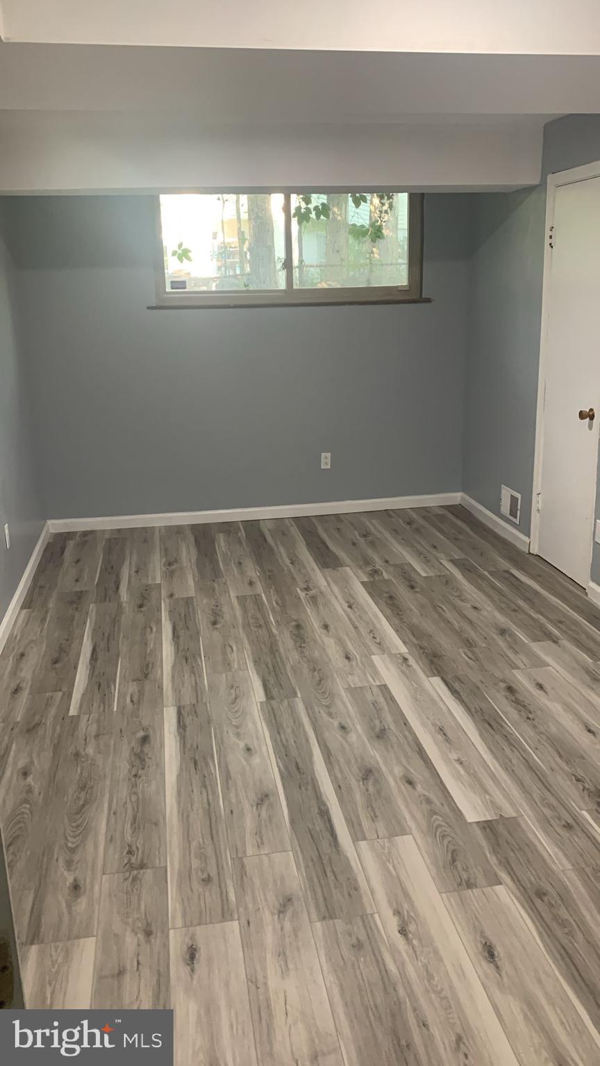 LAKE NORMANDY ESTATES - Residential Lease